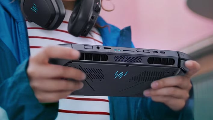 Acer Predator Atlas 8 (rear view)